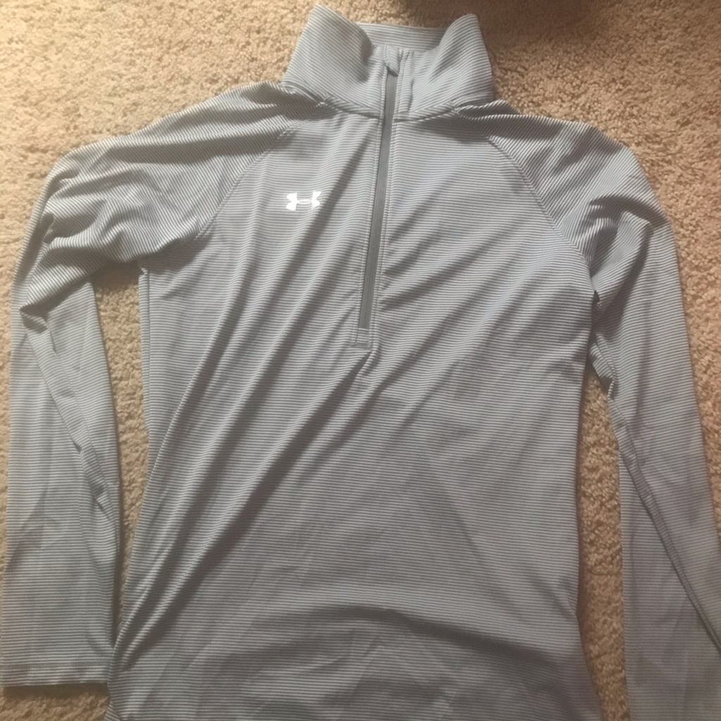 Stripped Light Pullover